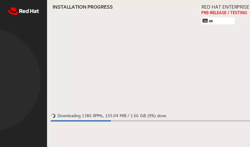 Capture d’écran du menu de configuration de RHEL 8 montrant la progression de l’installation