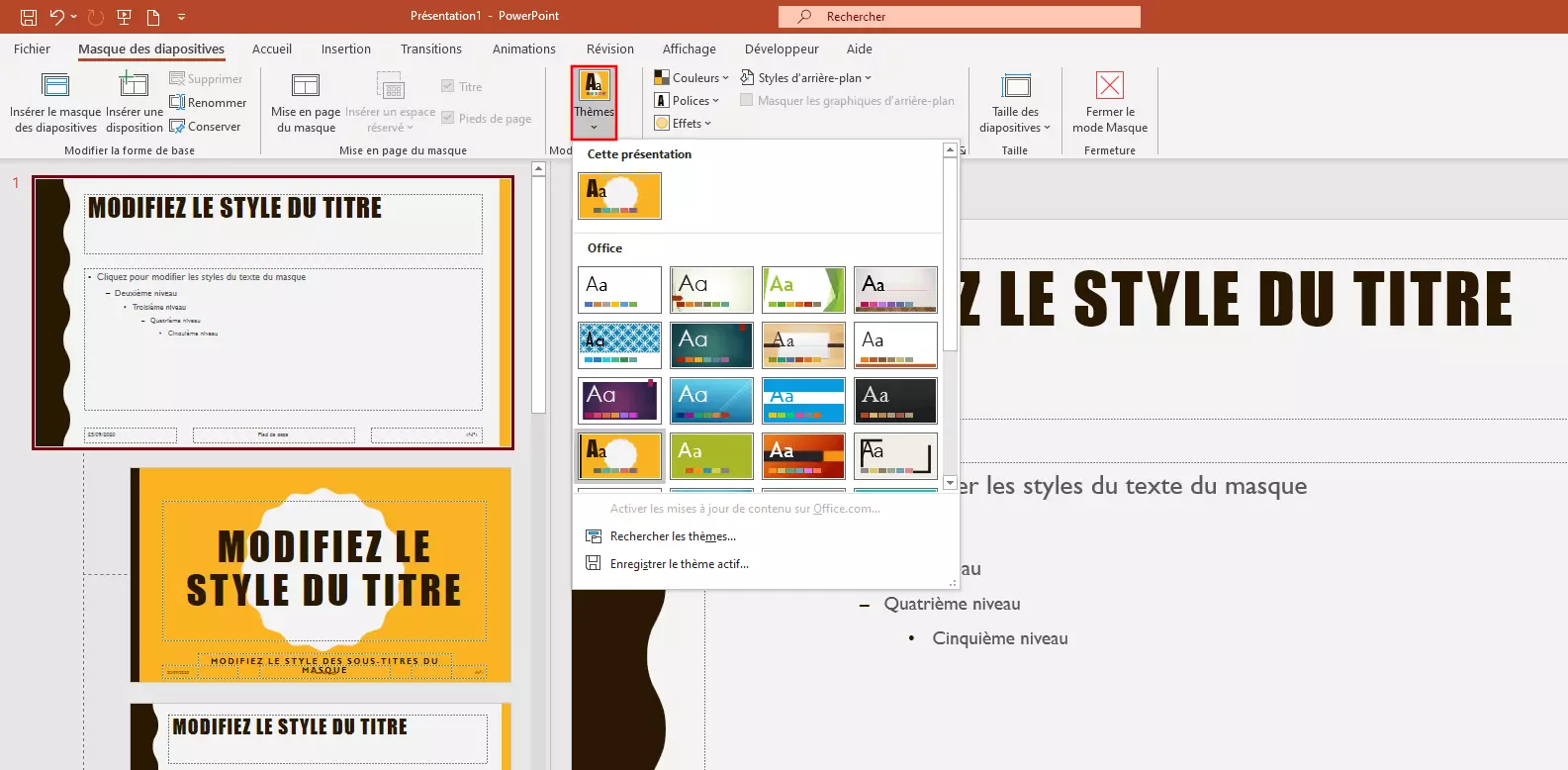 Diapositive principale définie avec un thème dans PowerPoint