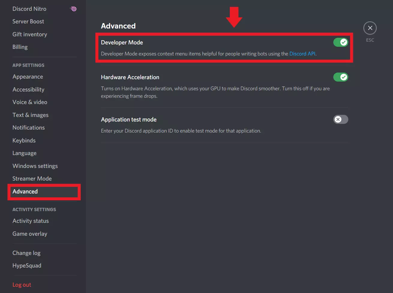 Activez le « Mode développeur » dans votre compte Discord et cliquez sur « API Discord »