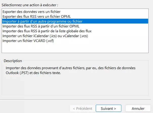 Outlook : sélection « Importer à partir d’autres programmes ou fichiers » dans l’assistant d’import/export