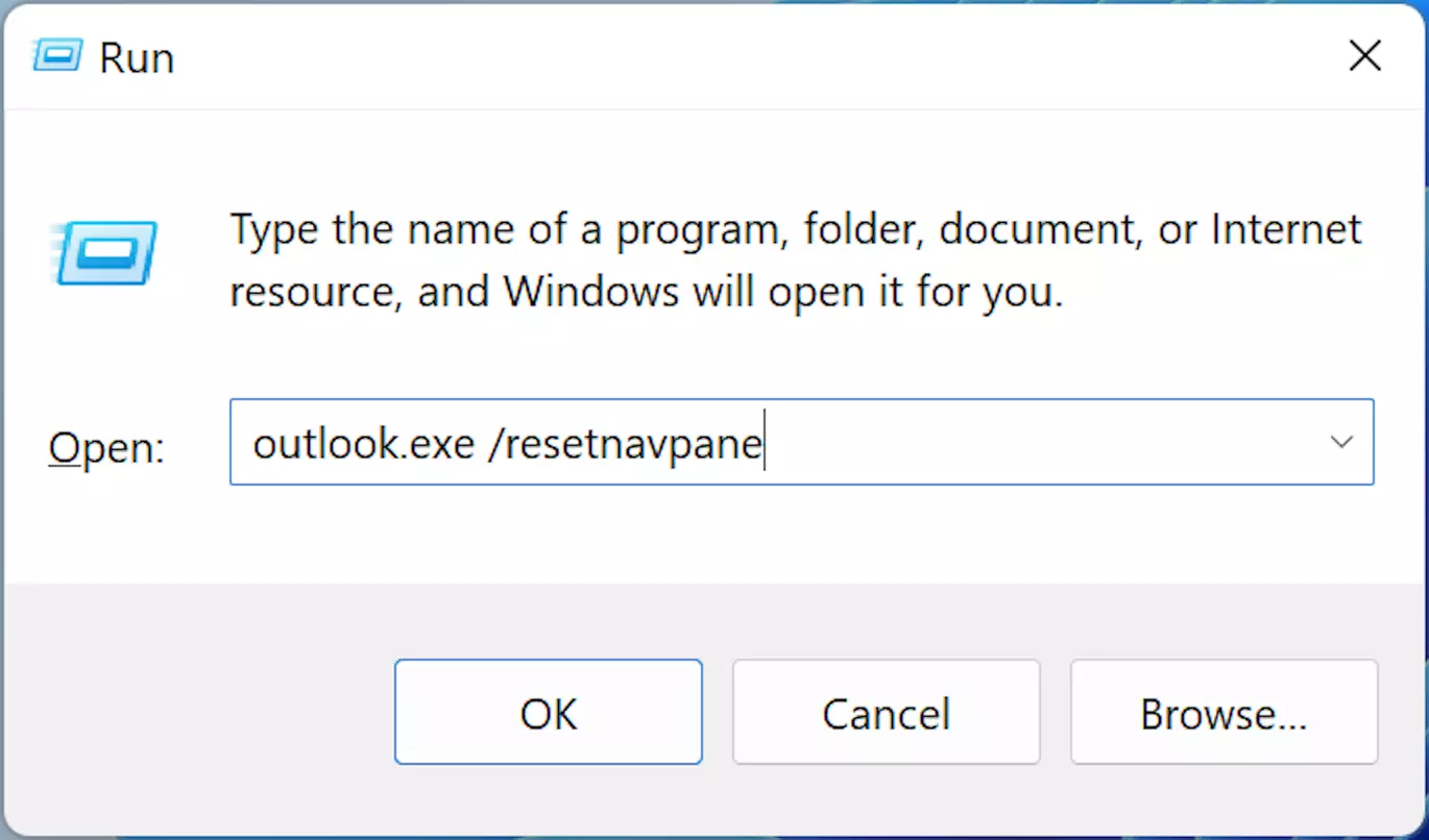 La commande outlook.exe /resetnavpane dans la boîte de dialogue « Exécuter »