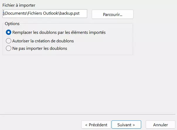 Outlook : sélection du fichier PST à importer dans l’assistant d’import/export