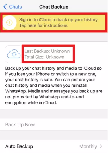 Capture d’écran iPhone de la rubrique « Sauvegarde discussions » de WhatsApp avec un bandeau jaune indiquant qu’une connexion iCloud est nécessaire.